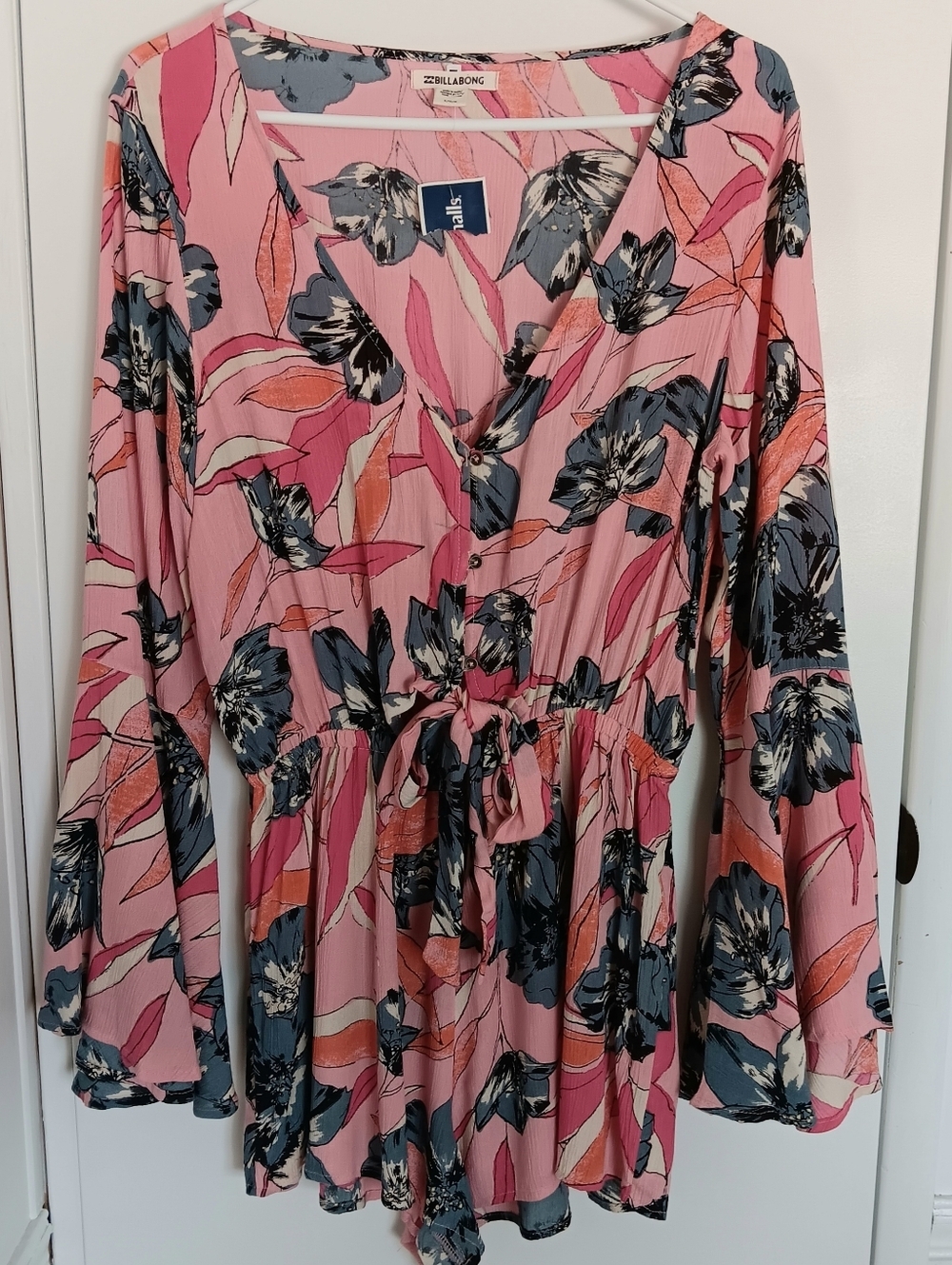 Billabong Boho Romper Pink Floral Bell Long Sleeve NWT Large
